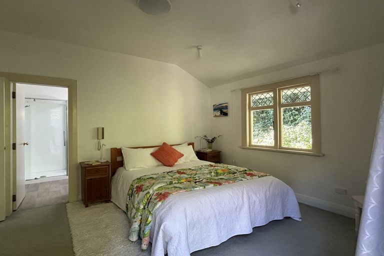 Photo of property in 1/1 Wilkinson Street, Oriental Bay, Wellington, 6011