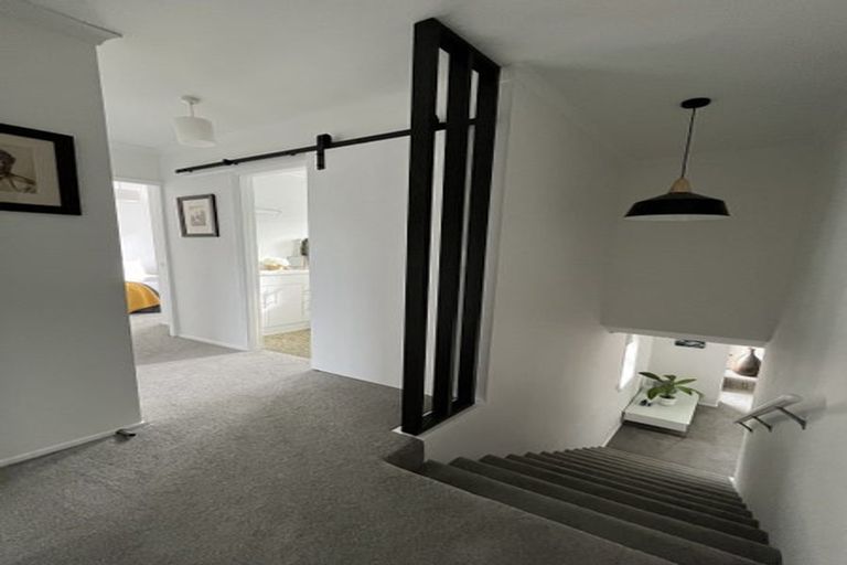 Photo of property in 3/4 Frater Avenue, Milford, Auckland, 0620