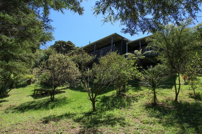 Photo of property in 8c Robert Street, Raglan, 3225