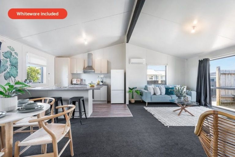 Photo of property in 150 Heretaunga Street, Palmerston North, 4414