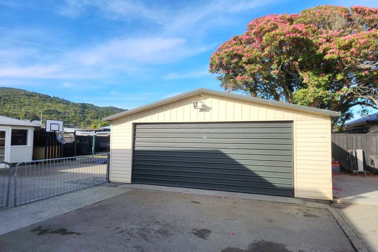 Photo of property in Sorbe't Hair, 41 High Street, Greymouth, 7805