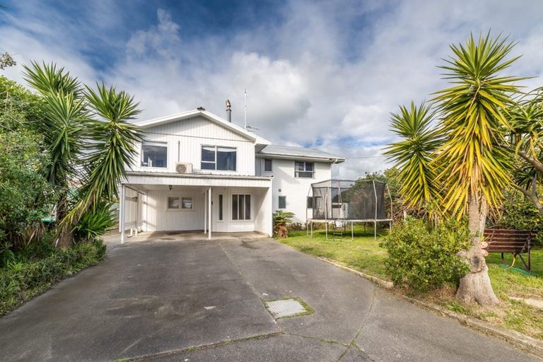 Photo of property in 68 Rogers Road, Bay View, Napier, 4104