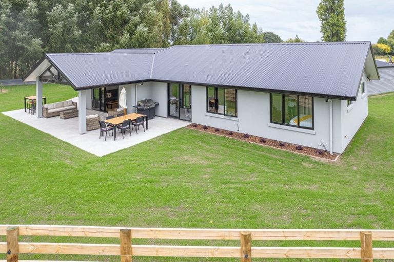 Photo of property in 52 Delhi Avenue, Aramoho, Whanganui, 4500