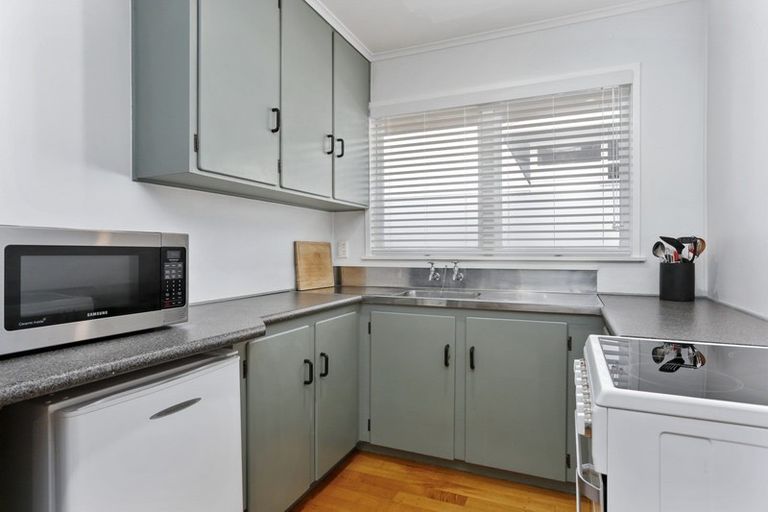 Photo of property in 2/57 Church Road, Mangere Bridge, Auckland, 2022