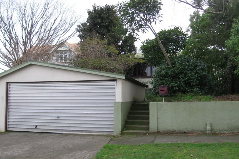Photo of property in 43 Rongopai Street, Palmerston North, 4414