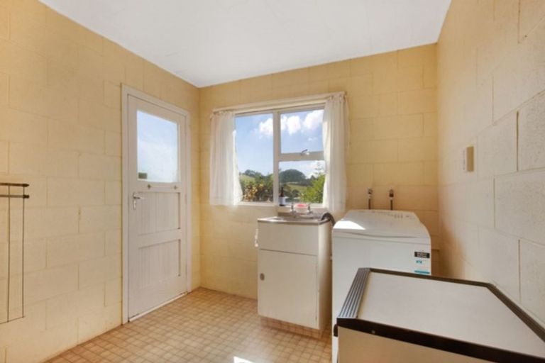 Photo of property in 24 Berghan Road, Coopers Beach, 0420