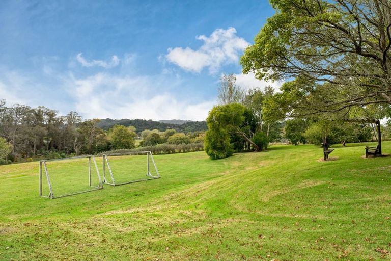 Photo of property in 894 Horseshoe Bush Road, Waitoki, Kaukapakapa, 0871