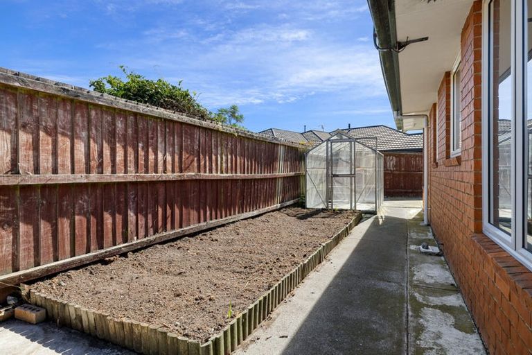 Photo of property in 68 Kotuku Crescent, Woolston, Christchurch, 8023