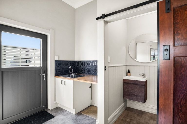 Photo of property in 2 Wood Street, Kaka Point, Balclutha, 9271