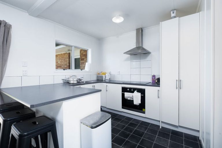 Photo of property in 24 Porritt Avenue, Huntly, 3700