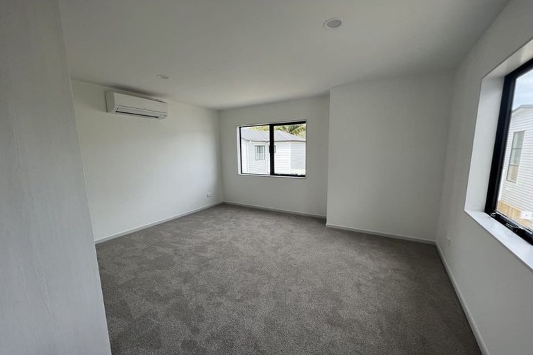 Photo of property in 10 Matukutureia Lane, Manurewa, Auckland, 2102