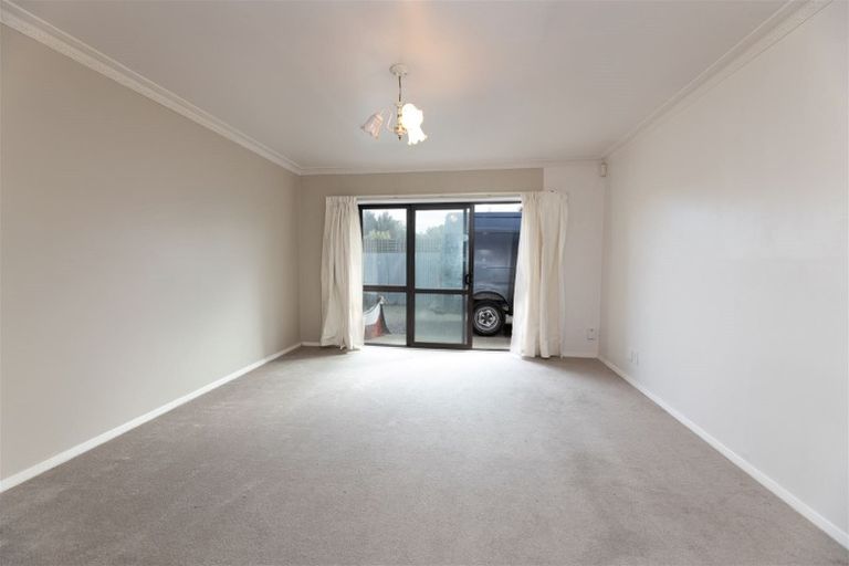 Photo of property in 2/33 Howe Street, New Brighton, Christchurch, 8083