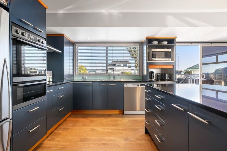 Photo of property in 133 Bruce Wallace Place, Whangamata, 3620