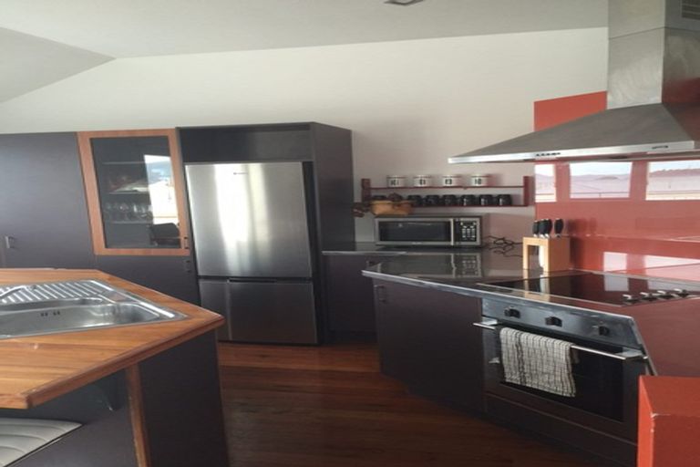 Photo of property in 38-50 Bay Street, Petone, Lower Hutt, 5012