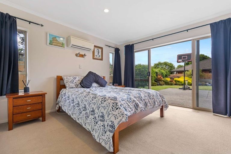 Photo of property in 4 Lockhart Place, Rototuna, Hamilton, 3210