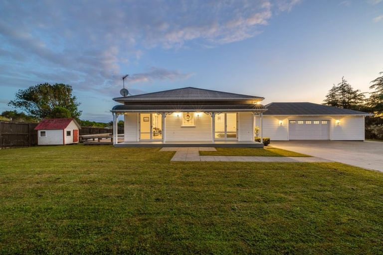 Photo of property in 100 Pukekohe East Road, Pukekohe, 2677