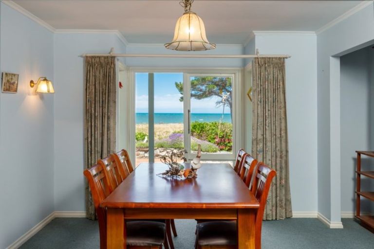 Photo of property in 90 Rarangi Beach Road, Rarangi, Blenheim, 7273