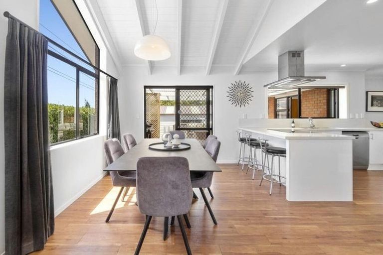 Photo of property in 2 Bannings Way, Hobsonville, Auckland, 0618