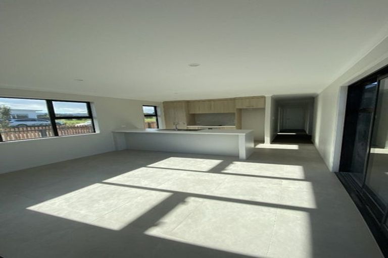 Photo of property in 38 Hammick Crescent, Pyes Pa, Tauranga, 3112