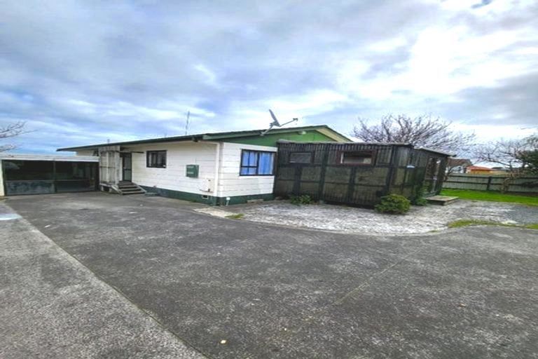 Photo of property in 1/20 Burundi Avenue, Clendon Park, Auckland, 2103