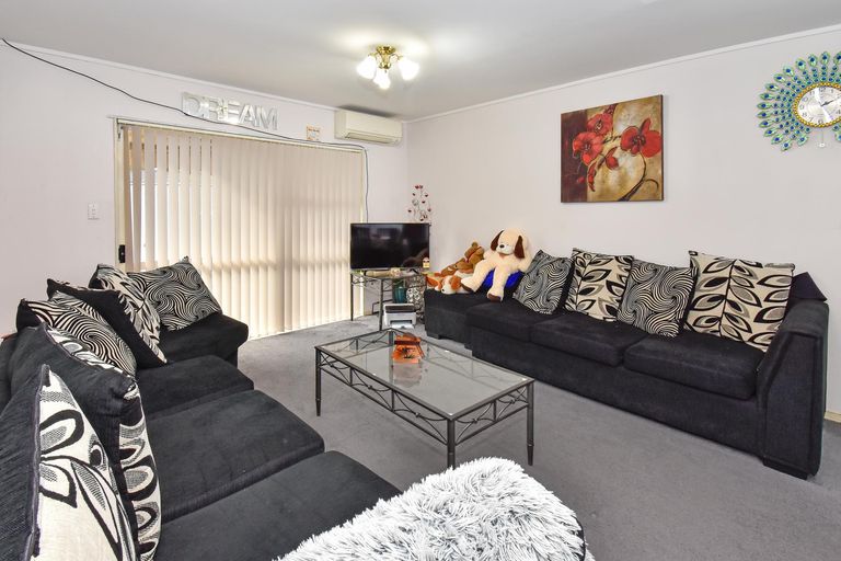 Photo of property in 3/16 Avis Avenue, Papatoetoe, Auckland, 2025