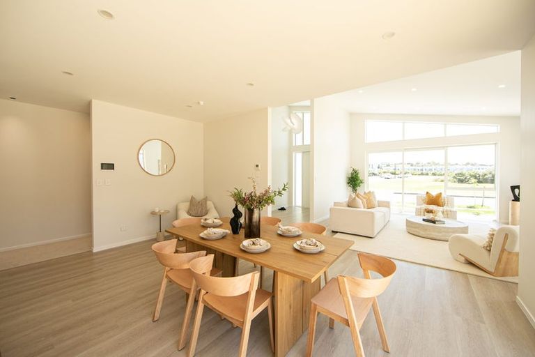 Photo of property in 49 Symes Drive, Red Beach, 0932