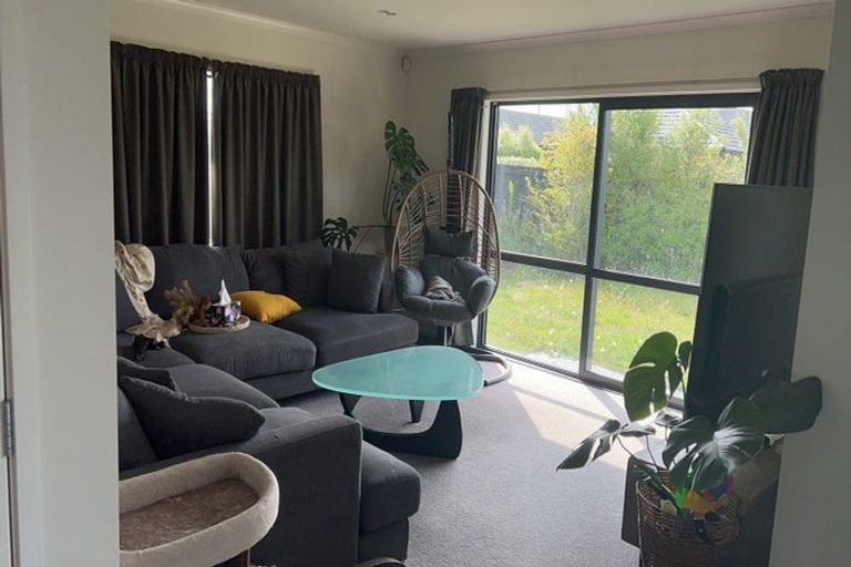 Photo of property in 43 Maclaren Road, Wigram, Christchurch, 8042