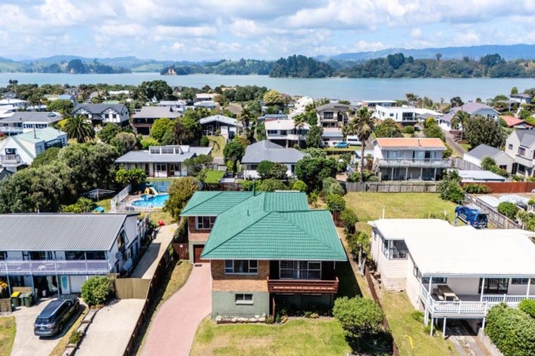 Photo of property in 218 Ocean Road, Ohope, 3121