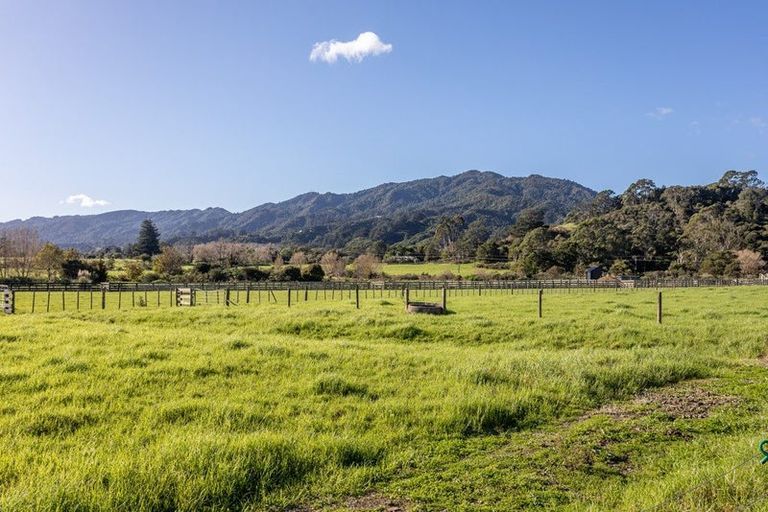 Photo of property in 1175 Tiki Sh25 Road, Coromandel, 3506