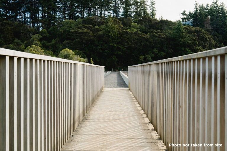 Photo of property in 135 Shetland Street, Wakari, Dunedin, 9010