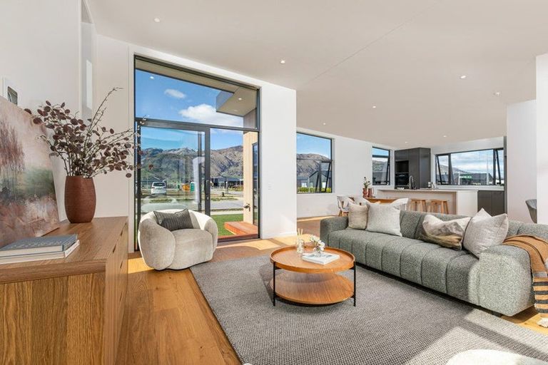 Photo of property in 7 Barton Street, Lake Hawea, 9382