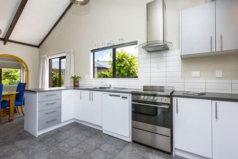 Photo of property in 1/30 Maclean Street, Wallaceville, Upper Hutt, 5018