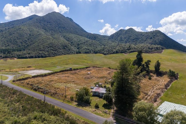 Photo of property in 24 Mountain Road, Maunganamu, Taupo, 3379