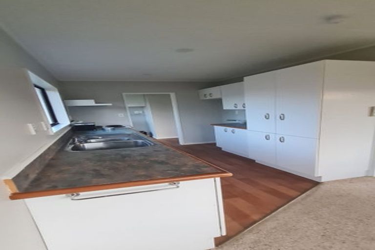 Photo of property in 26 Pukeko Street, Paraparaumu, 5032