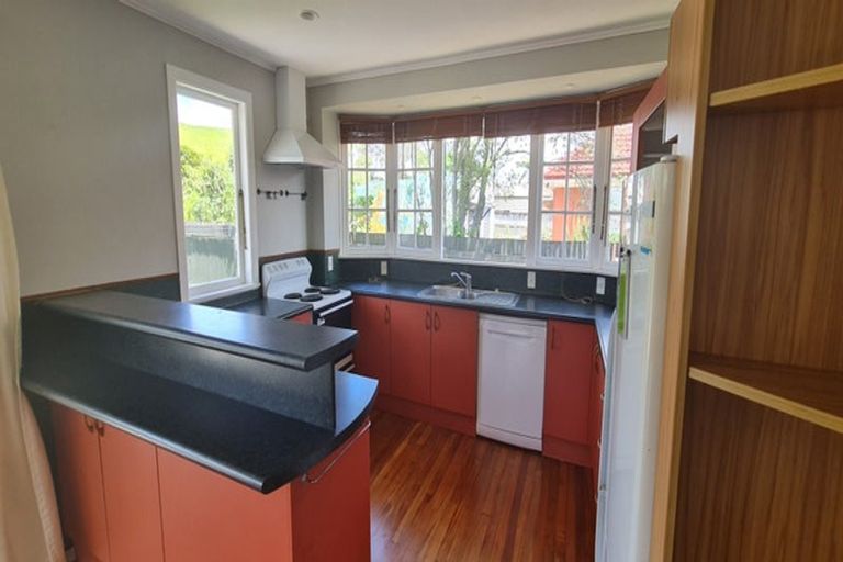 Photo of property in 13 Wallace Road, Mangere Bridge, Auckland, 2022