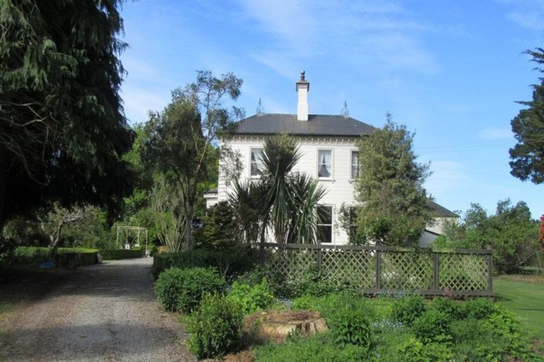 Photo of property in Belvoir House, 169 Mcnamaras Road, Waimate, 7979