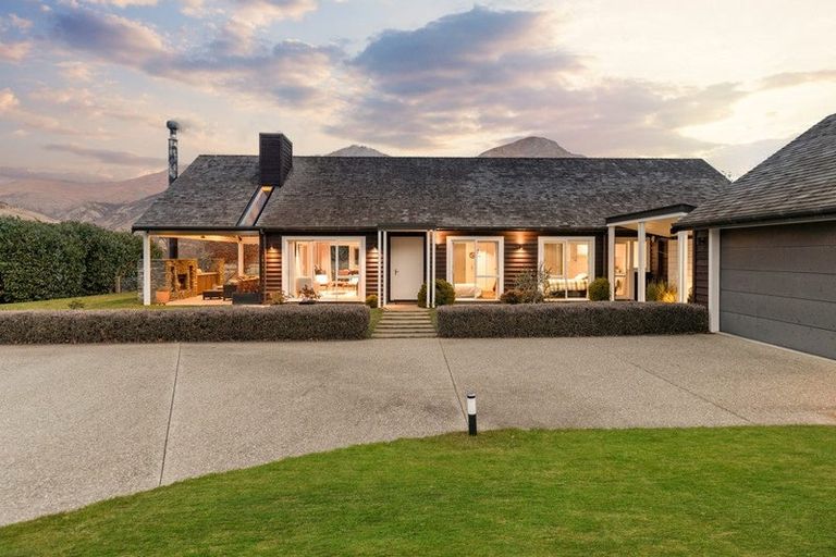 Photo of property in 24 Marshall Avenue, Lake Hayes, Queenstown, 9371