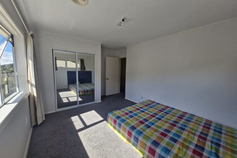 Photo of property in 13 Waikare Street, Karori, Wellington, 6012