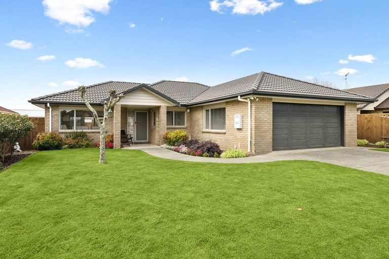 Photo of property in 3 Ranchod Terrace, Pukekohe, 2120