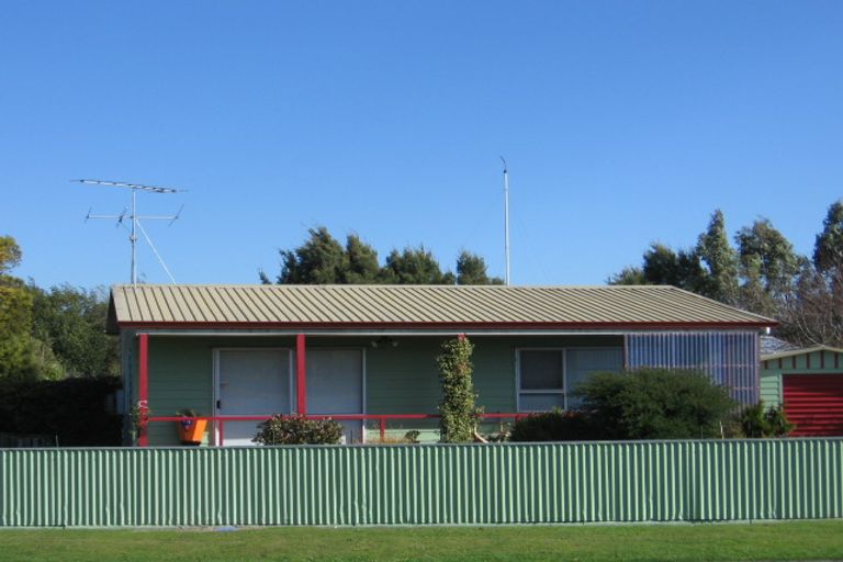 Photo of property in 98a Revans Street, Featherston, 5710