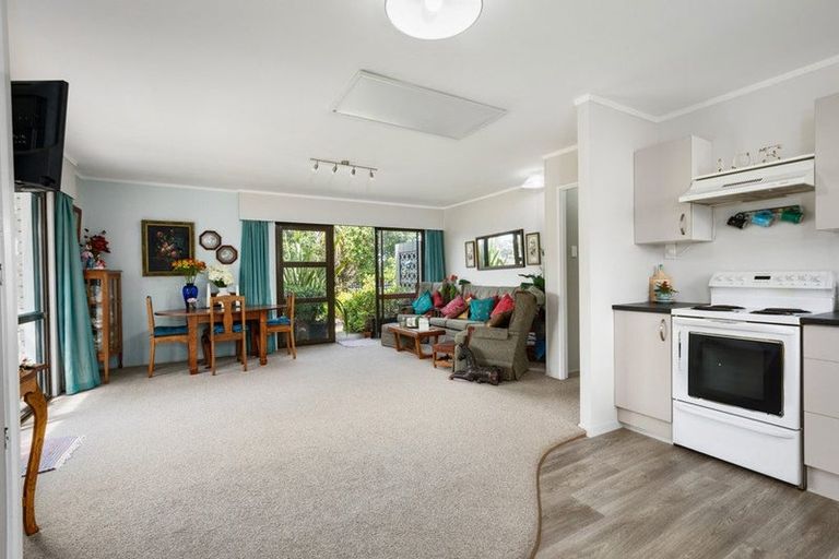 Photo of property in 4a Otto Road, Waihi Beach, 3611