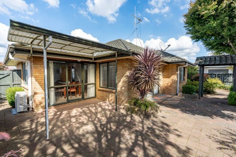 Photo of property in 61 Vardon Road, St Andrews, Hamilton, 3200
