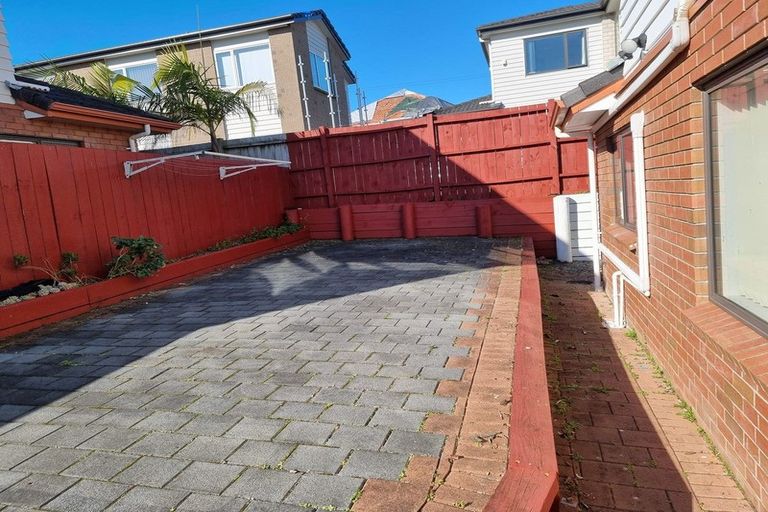 Photo of property in 28a Hayward Road, Papatoetoe, Auckland, 2025