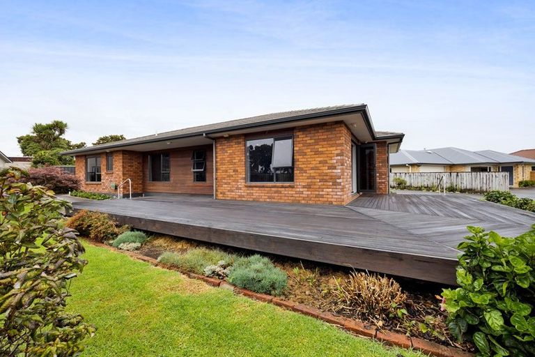 Photo of property in 16b Marlin Terrace, Bell Block, New Plymouth, 4312