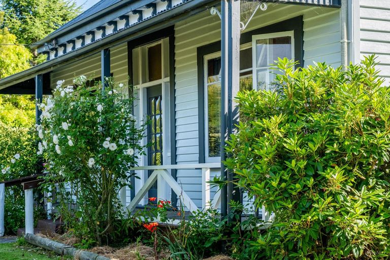 Photo of property in 70 Parsonage Road, Waimate, 7978