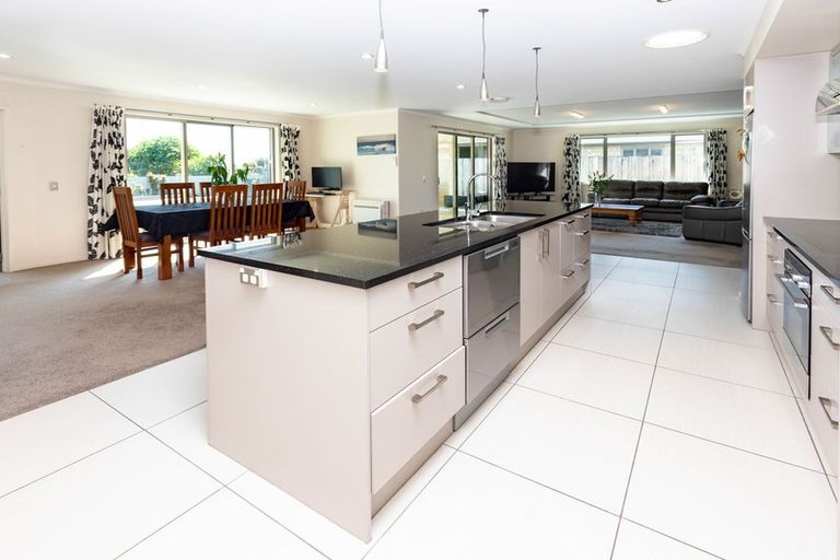 Photo of property in 31 Karoro Place, Karoro, Greymouth, 7805