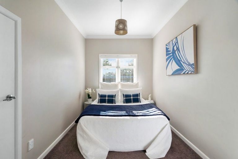 Photo of property in 2 Chambers Street, Napier South, Napier, 4110