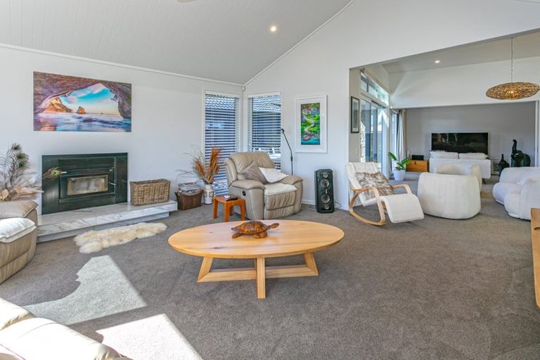 Photo of property in 7 Capstan Crescent, Whitianga, 3510