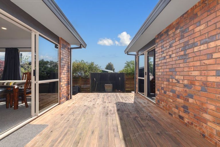 Photo of property in 54 Fairview Place, Te Puke, 3119