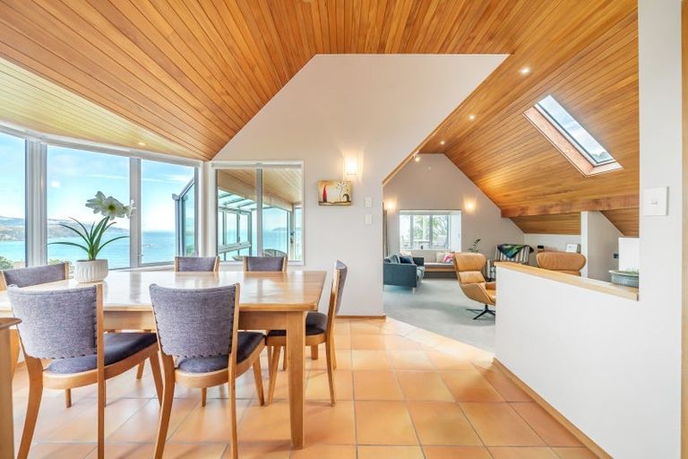 Photo of property in 1 Roys Road, Plimmerton, Porirua, 5026